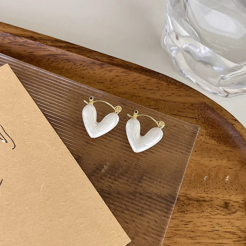 2023 Trendy Heart Stud Earrings For Women Korean Elegant Light Luxury Love Dangle Earring Fashion Simple Drop Jewelry Girls Gift