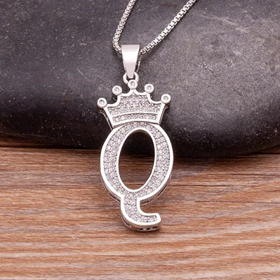 Fashion Luxury A-Z Crown Alphabet Pendant Chain Necklace Punk Style Lucky Initial Name Jewelry Best Party Wedding Birthday Gift