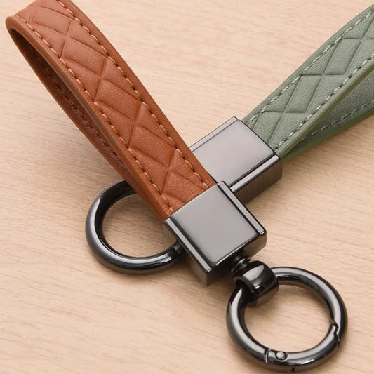 Luxury Genuine Leather Plaid Keychain 5 Colors Women Men Black Buckle Car Key Ring Chain Holder Jewelry Gift Chaveiro